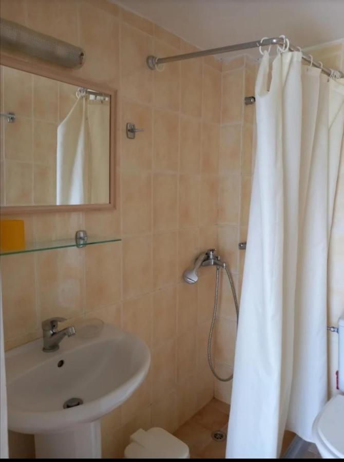 Argo Rooms Ayios Nikitas Ngoại thất bức ảnh